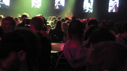 © Johnny Bliss, 2010 Crowd, Soundcity Innsbruck 2010-1
